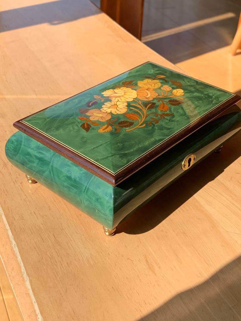 美品　スイス　Reuge　リュージュ　ロマンス　ジュエリーボックス　イタリア製