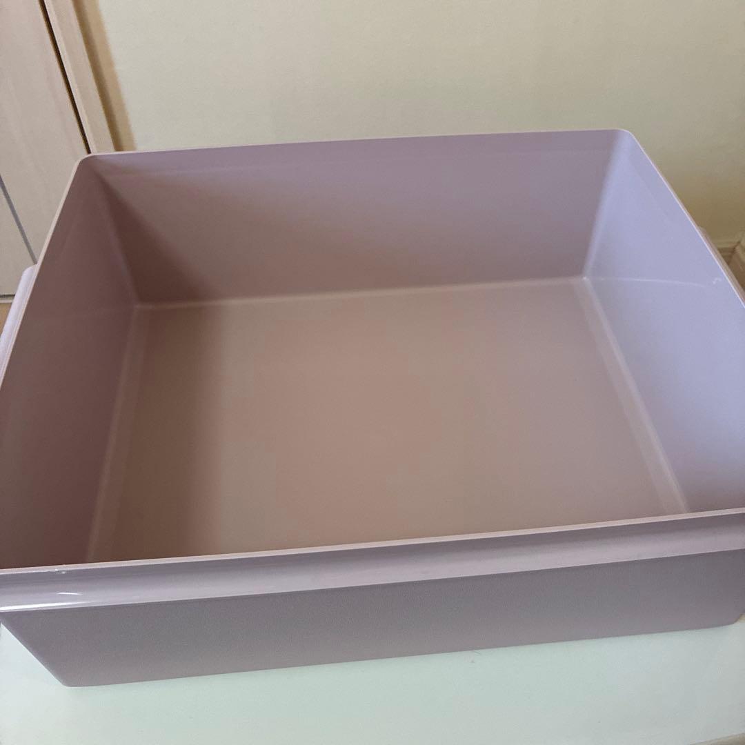 タッパーウエア。収納ボックス 3個セット ピンク。シュウ色。