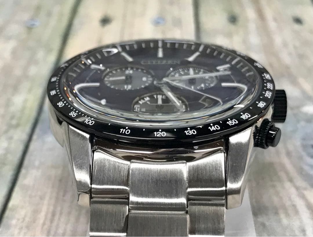 CITIZEN エコドライブ 腕時計 クロノグラフ ソーラー　5246