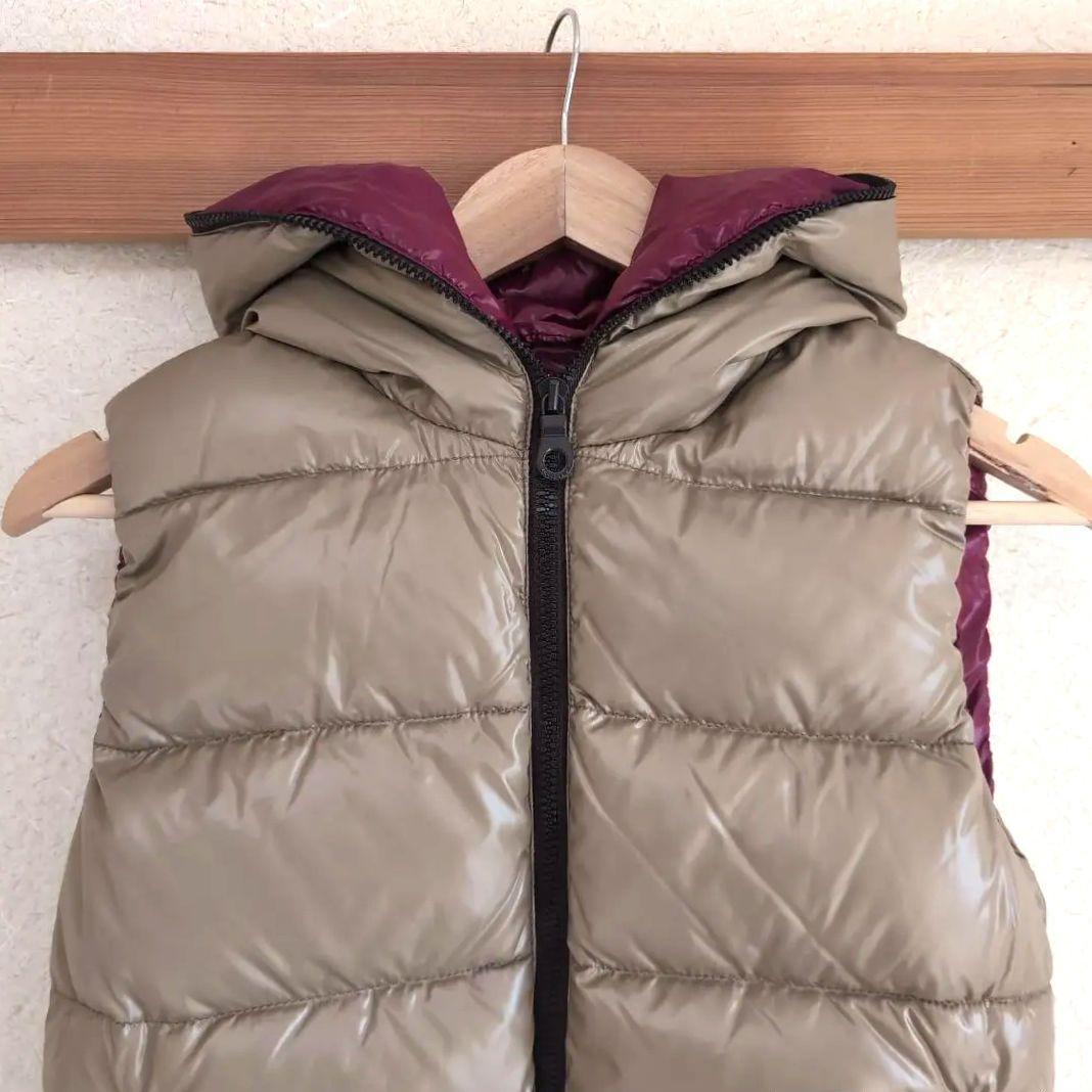 美品 DUVETICA ダウンベスト 40 レディースM相当 ベージュ系 n63