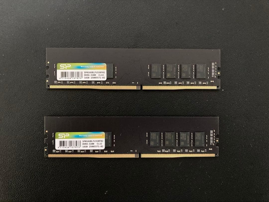 32GB(16GBx2) DDR4-3200 CL22 メモリ