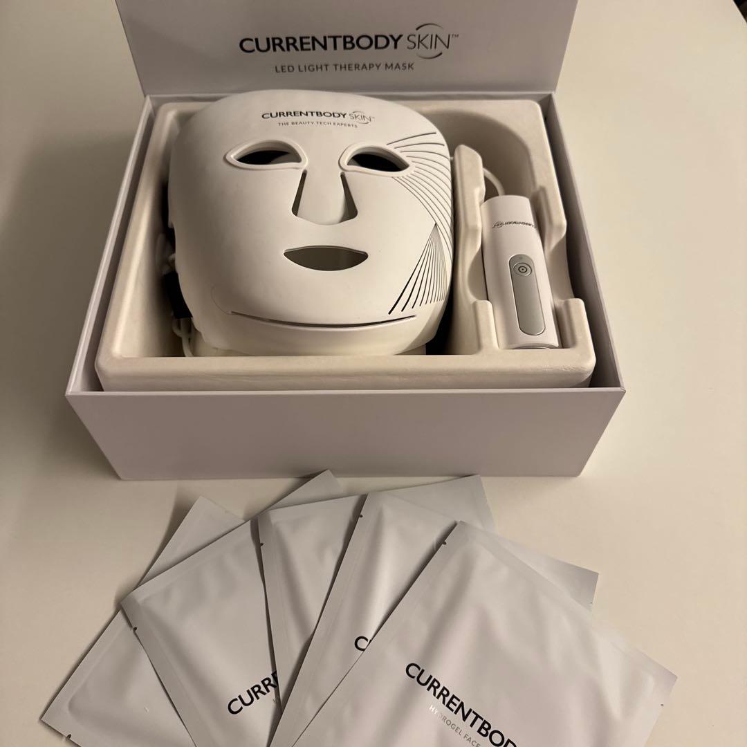 美品！CURRENTBODY ライトセラピーマスクシリーズ ☆スマスク5枚付き