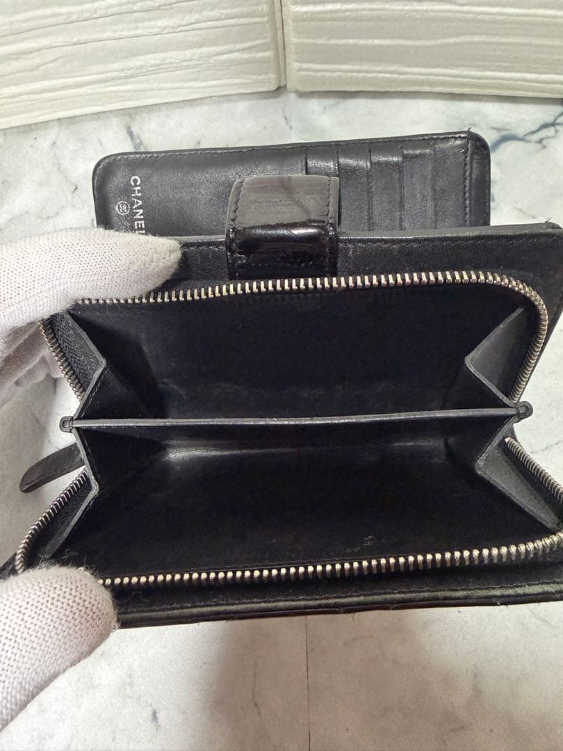 本日のみ値下げ　CHANEL エナメル マトラッセ 二つ折り財布 ブラック