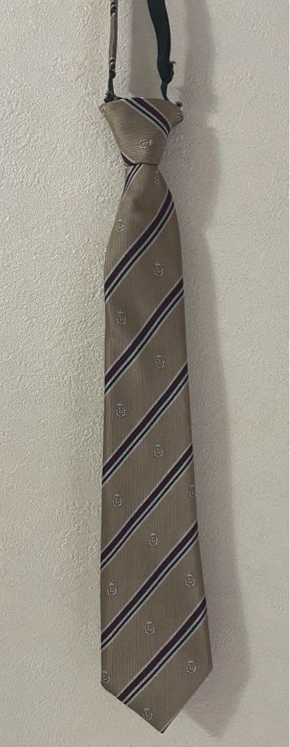 Lovetoxic卒服 ベージュ ブレザー＋スカート＋白ブラウス+ ネクタイ