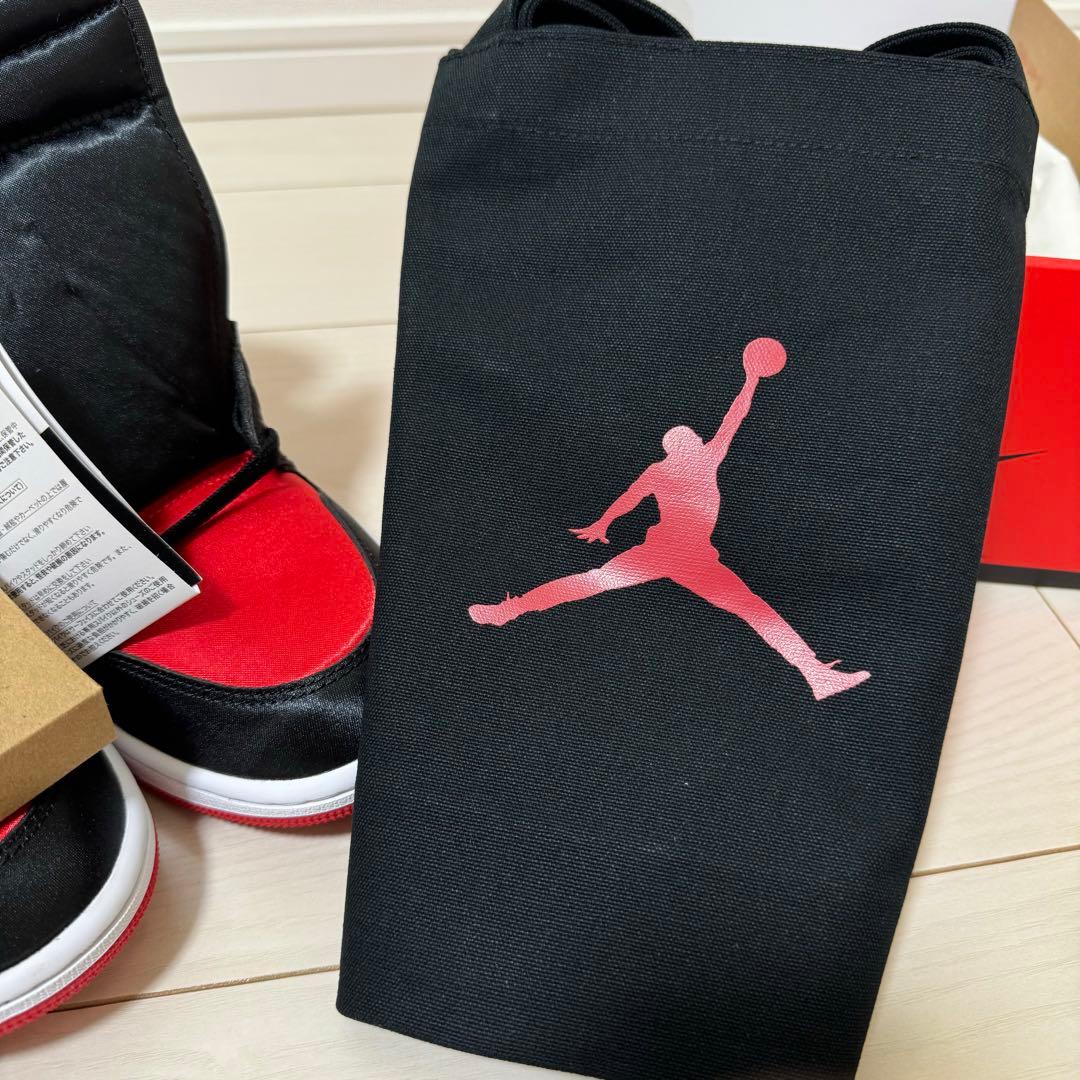 靴 AIR JORDAN 1 Satin Bred