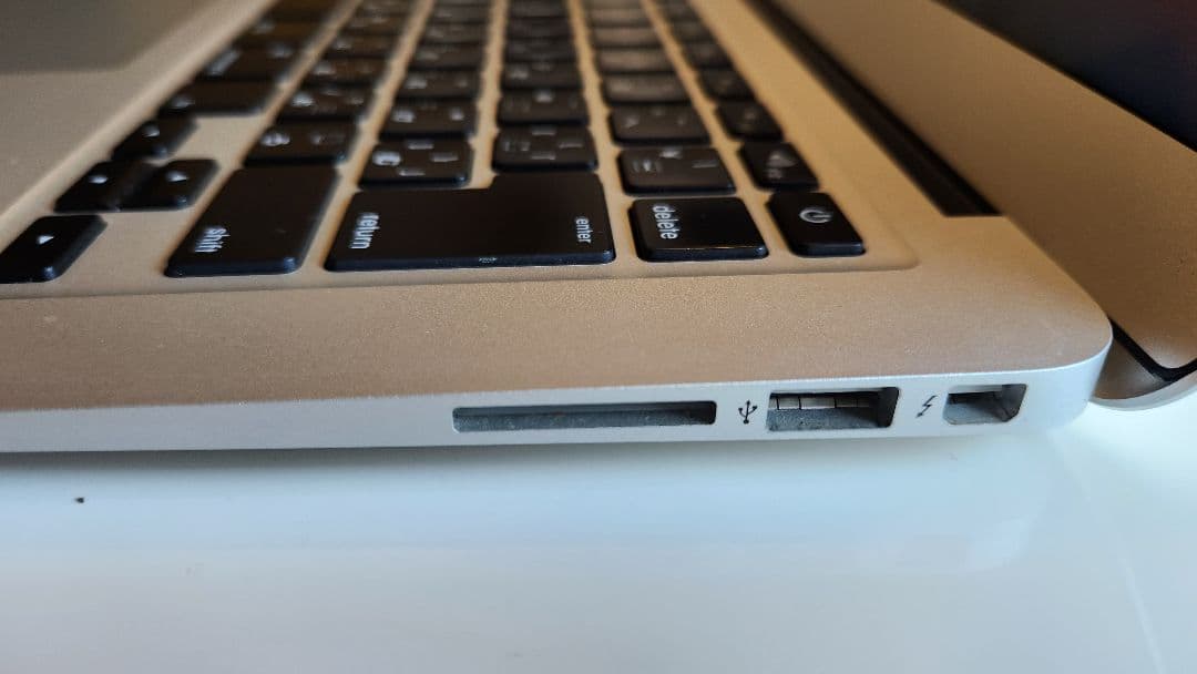 スマホ・タブレット・パソコン APPLE MacBook Air 1800/13.3 MQD32J/A
