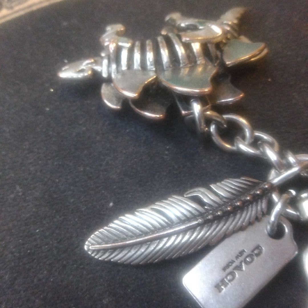 コーチ　シルバーメタリック　トリケラトプス　立体　キーホルダー【比較的美品】