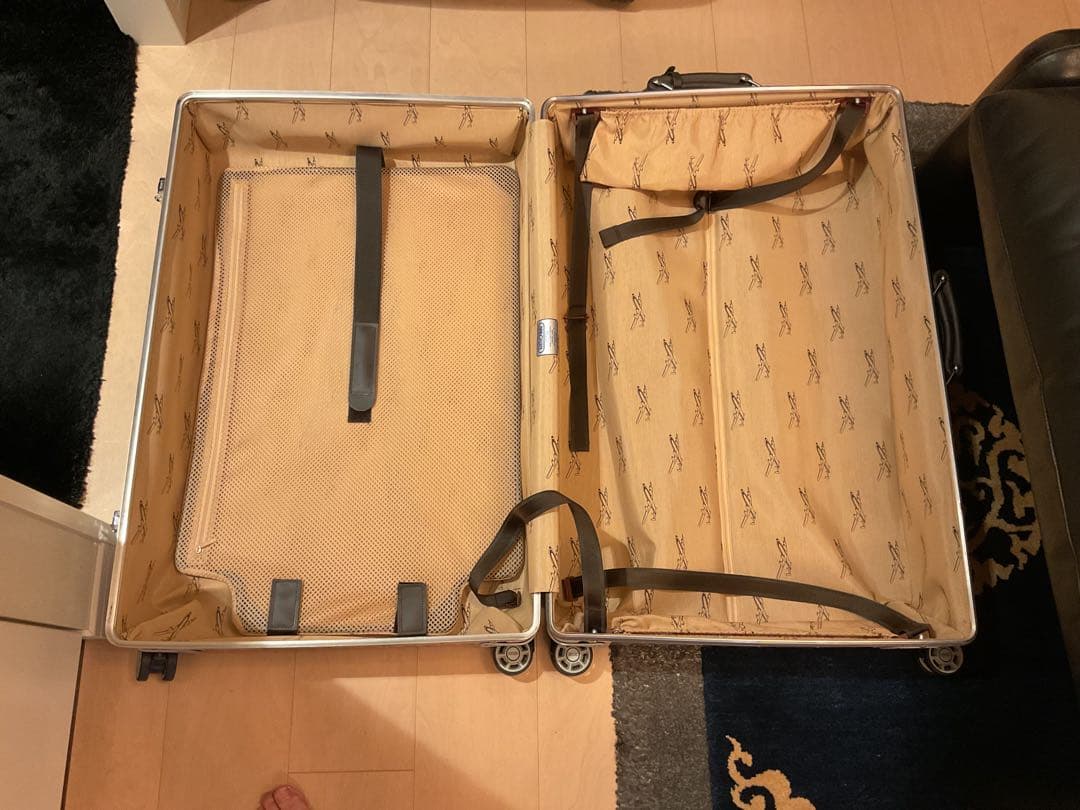 未使用品　希少　リモワxルフトハンザ　クラシックフライト　M 61L