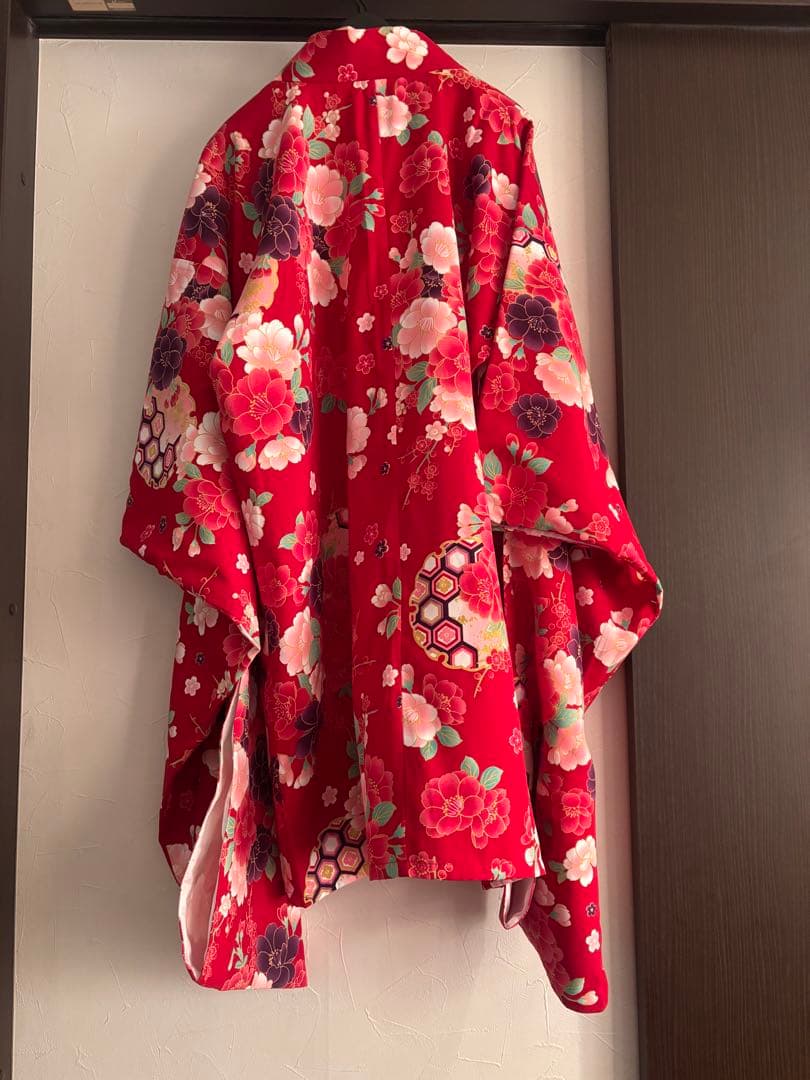 ms♡赤色花柄着物　紺色袴セット　アリサナ160cm