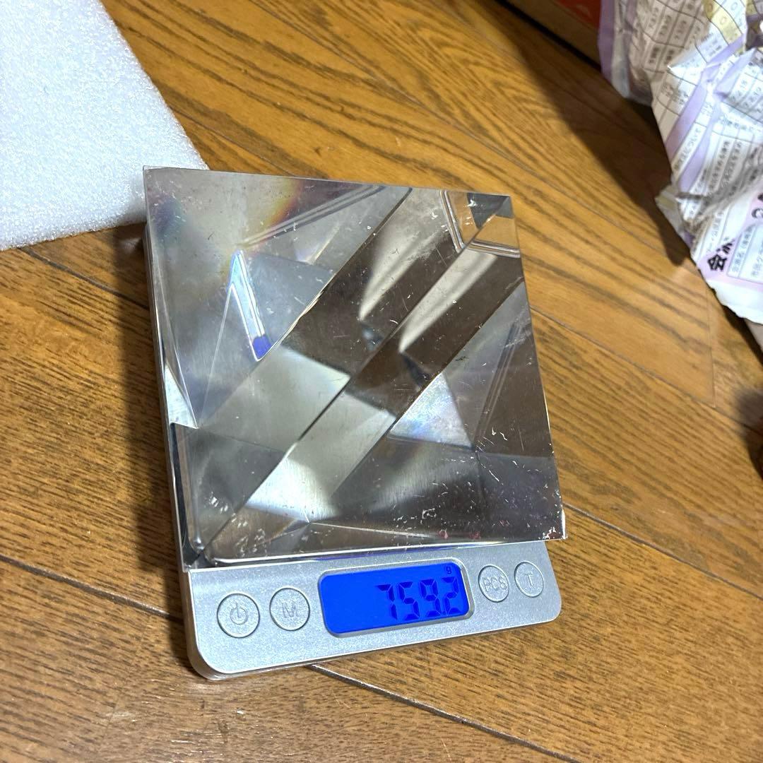 宇宙パワークリスタルピラミッド♡大サイズ♡透明感抜群!! 759g