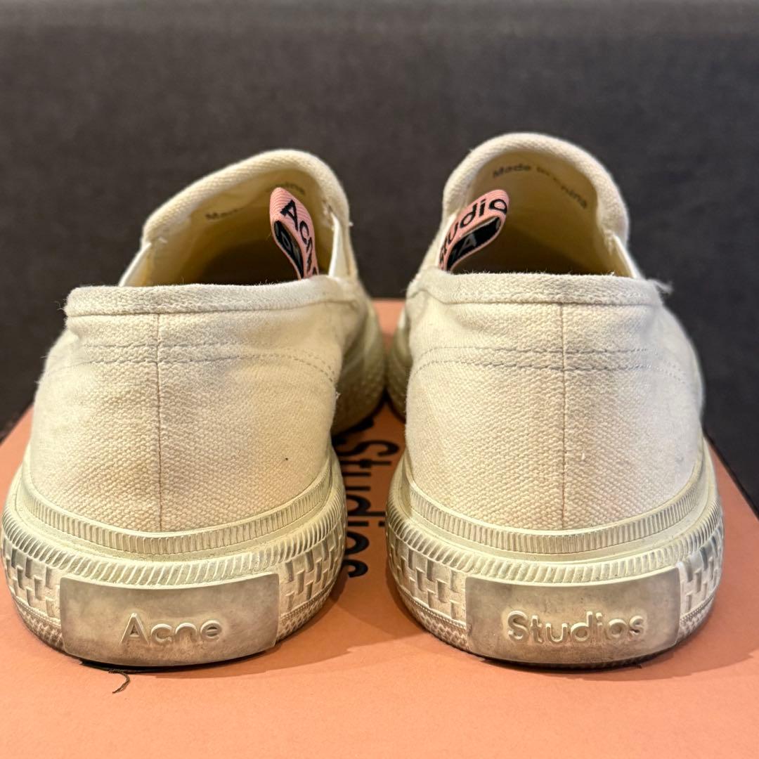 新品　acne studios ダメージ加工　スニーカー 箱　巾着付