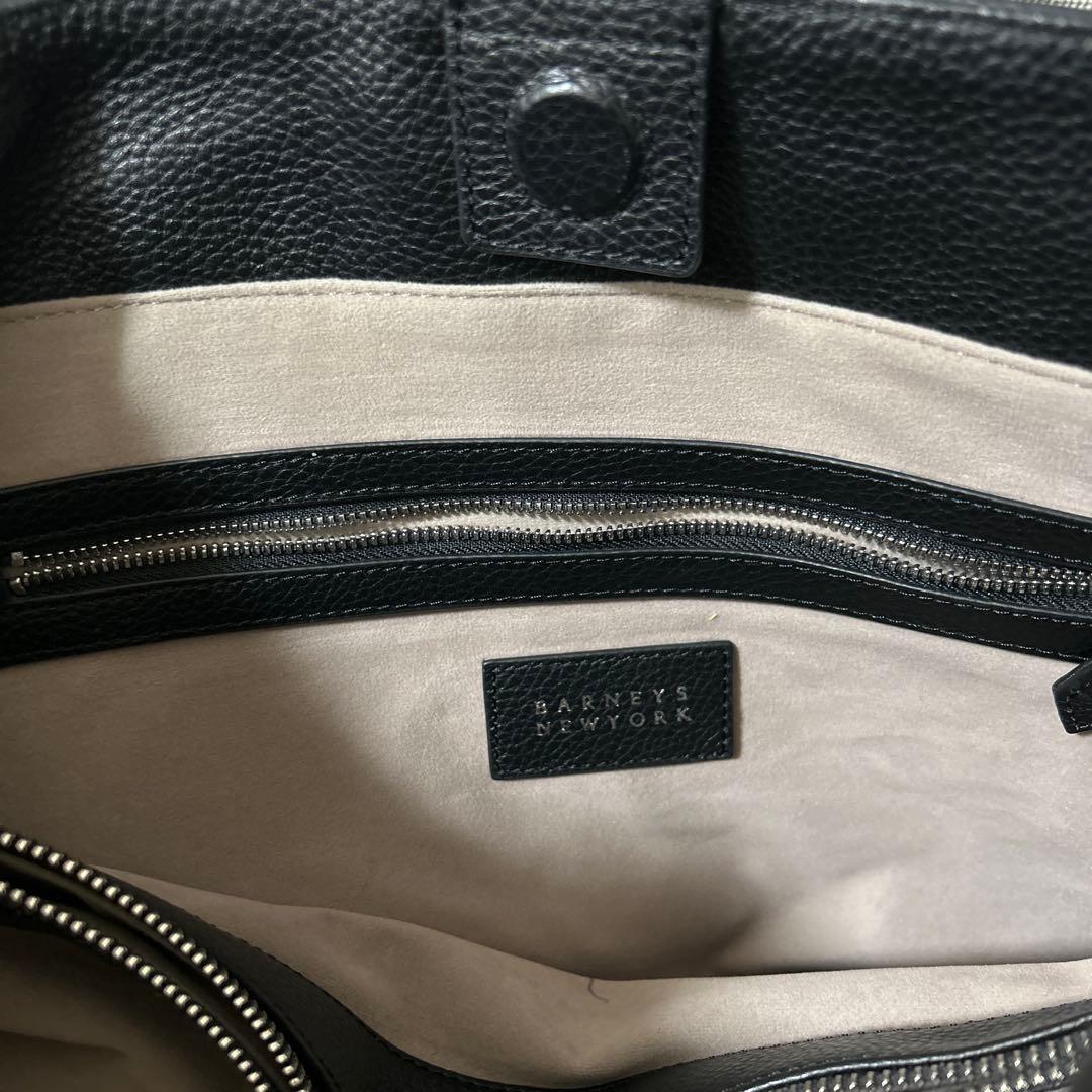 【美品】BARNEYS NEW YORK ブラックレザービジネスバッグ男女兼用