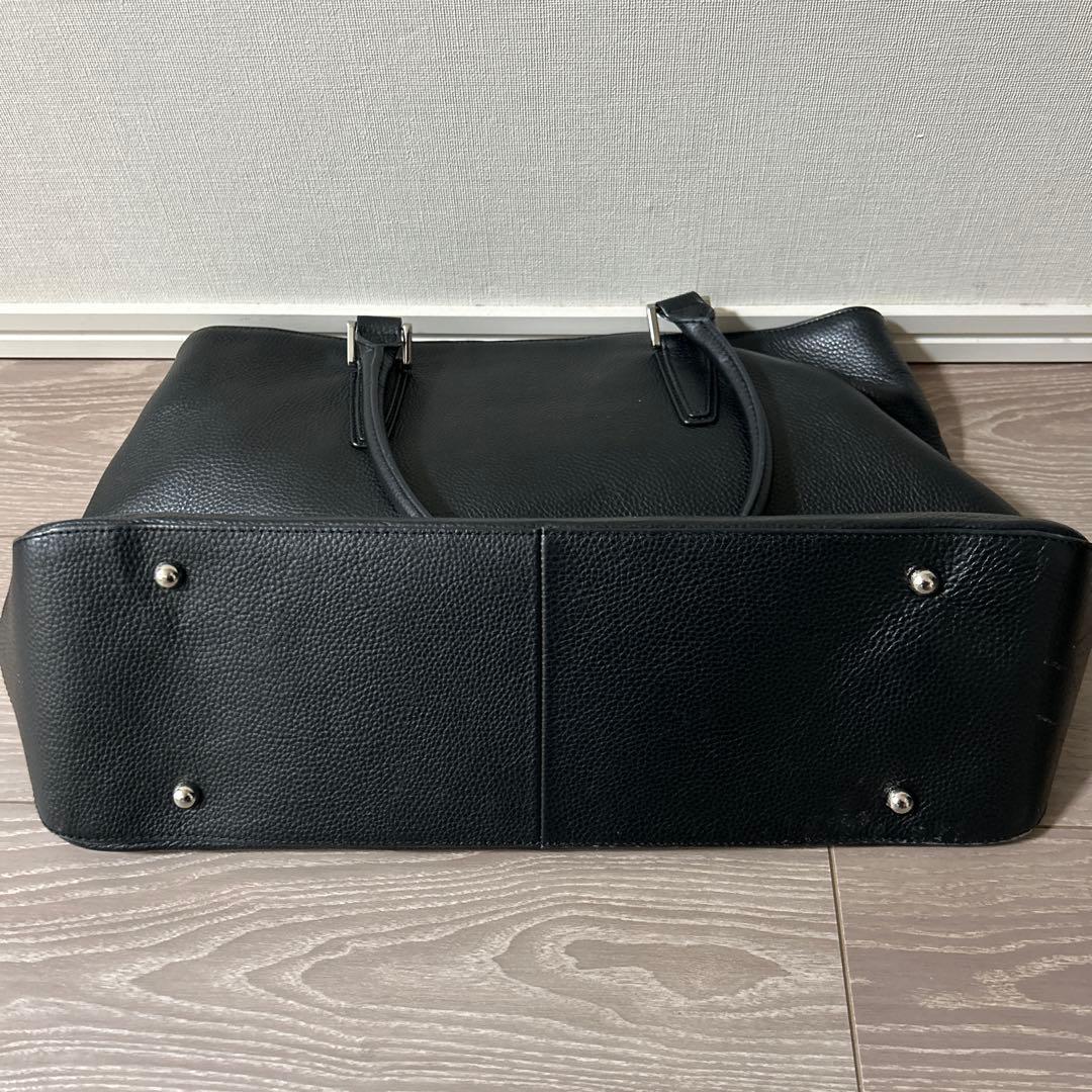 【美品】BARNEYS NEW YORK ブラックレザービジネスバッグ男女兼用