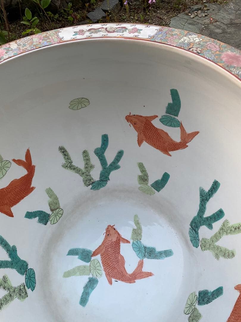 乾隆年製　水鉢　大型　睡蓮鉢　中国　金魚鉢　壺　骨董