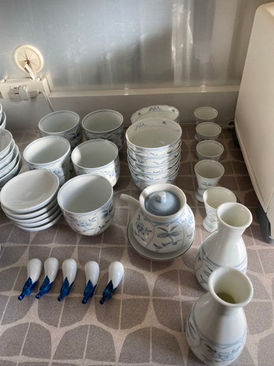 光峰　なずな　食器セット