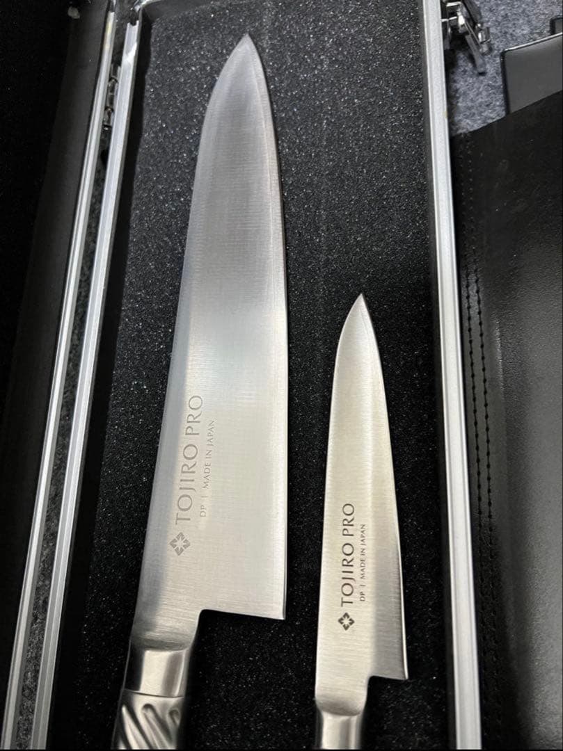 TOJIRO PRO 牛刀 240mm、ペティナイフ 120mm