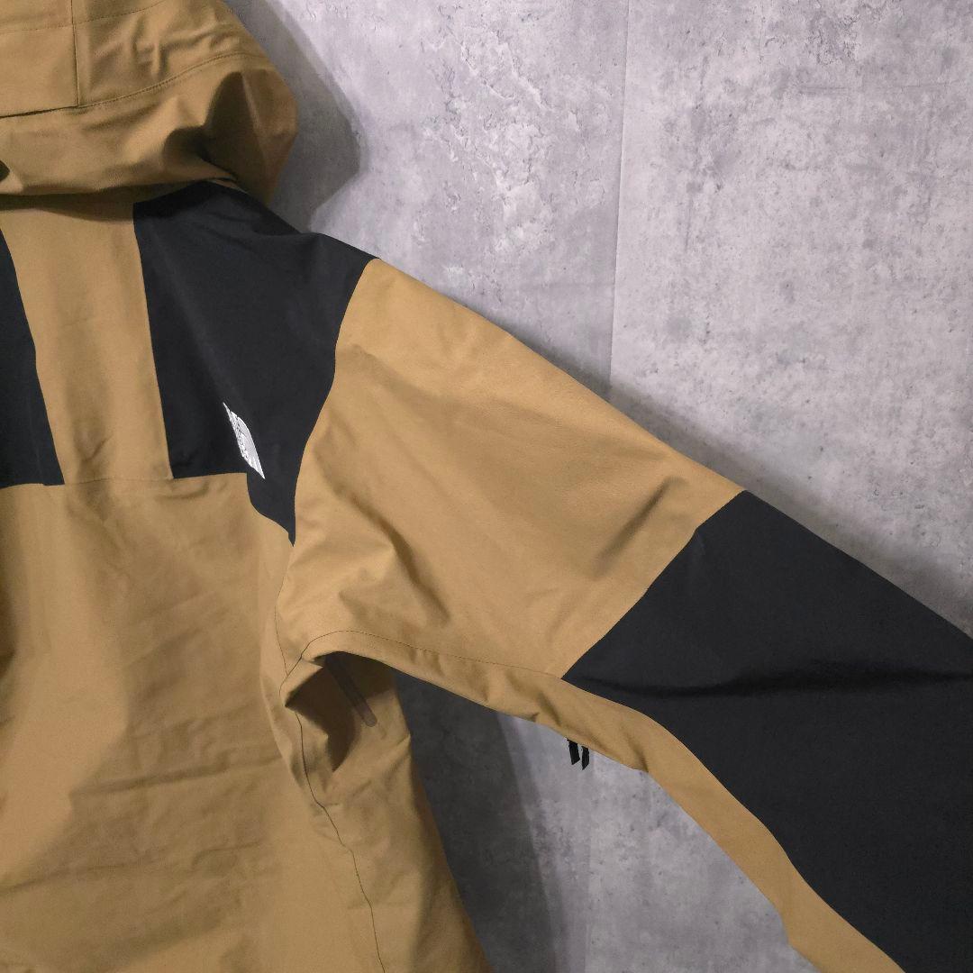 未使用級　THE NORTH FACE　マウンテンジャケット　マウンテンパーカー
