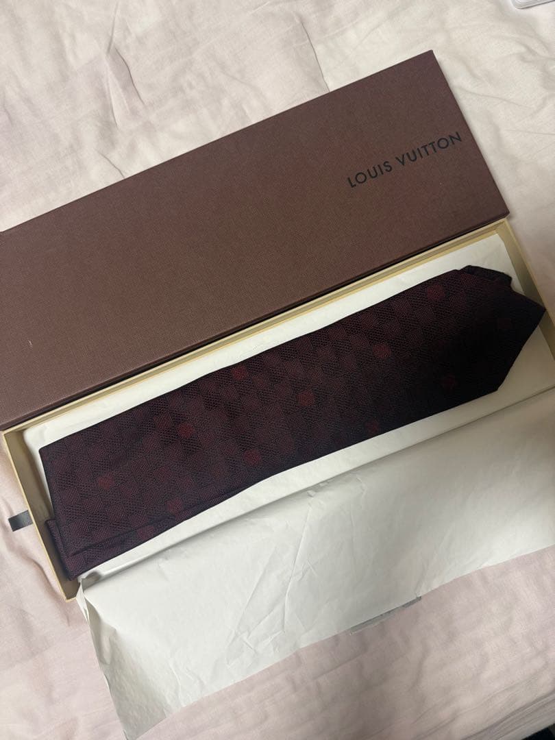 LOUIS VUITTON ルイヴィトン ダークレッド ネクタイ 箱付き