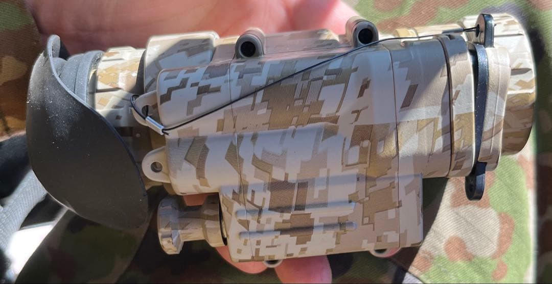 ハ*リ様 暗視眼鏡　迷彩光学機器