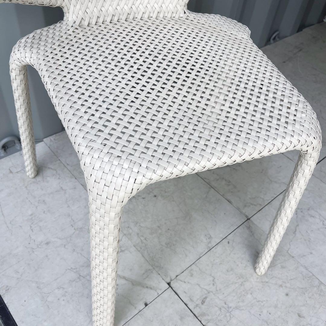取付無料！デドン シーシェル アームチェア ホワイトモダンガーデンチェア✨