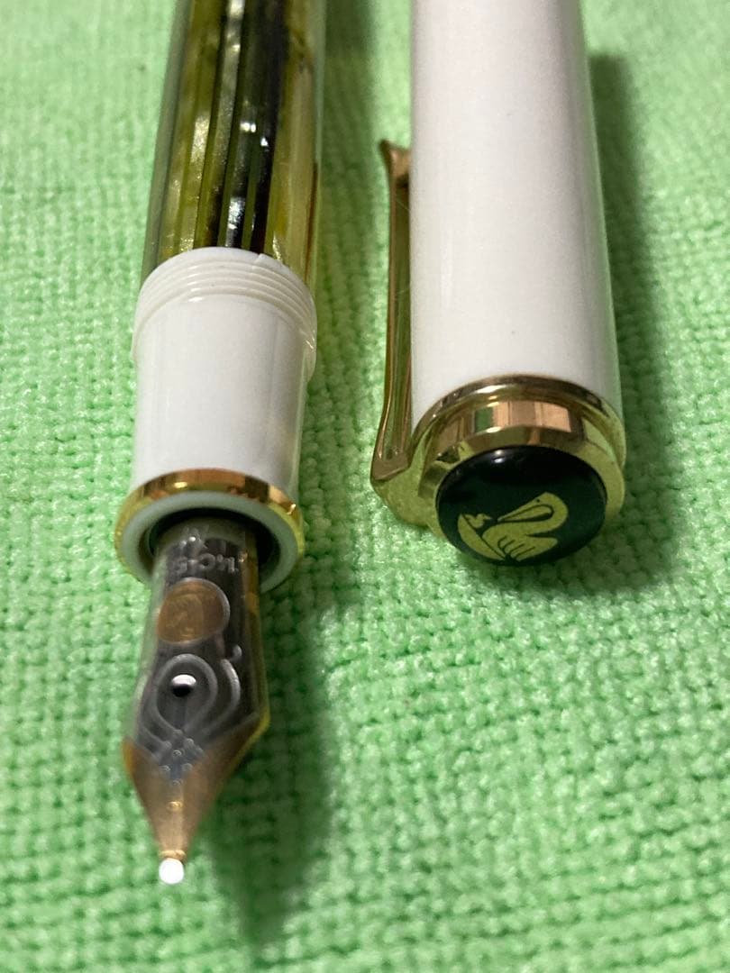 ペリカン万年筆 M400 ホワイトトータス M 中字