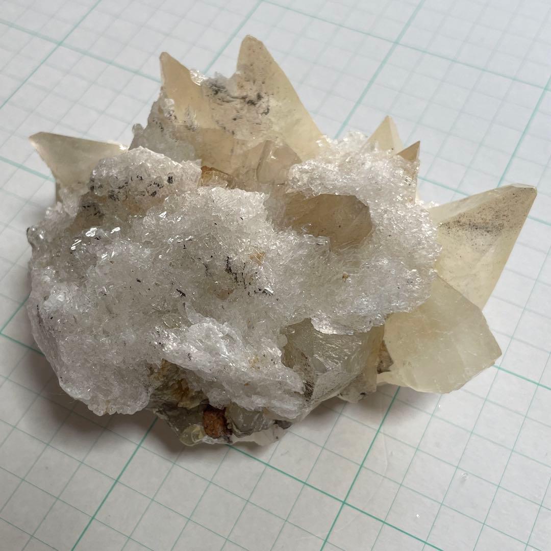 水晶クラスター