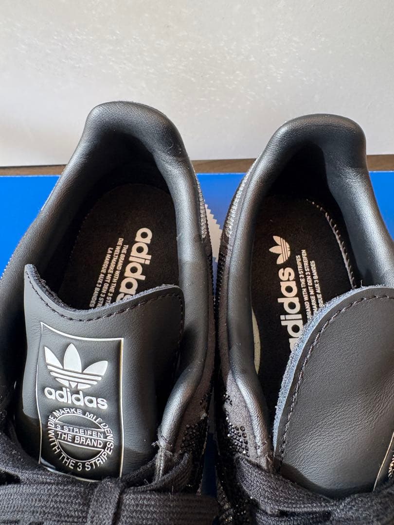 アディダス　キラキラ　グリッター サンバ OG / SAMBA OG ブラック