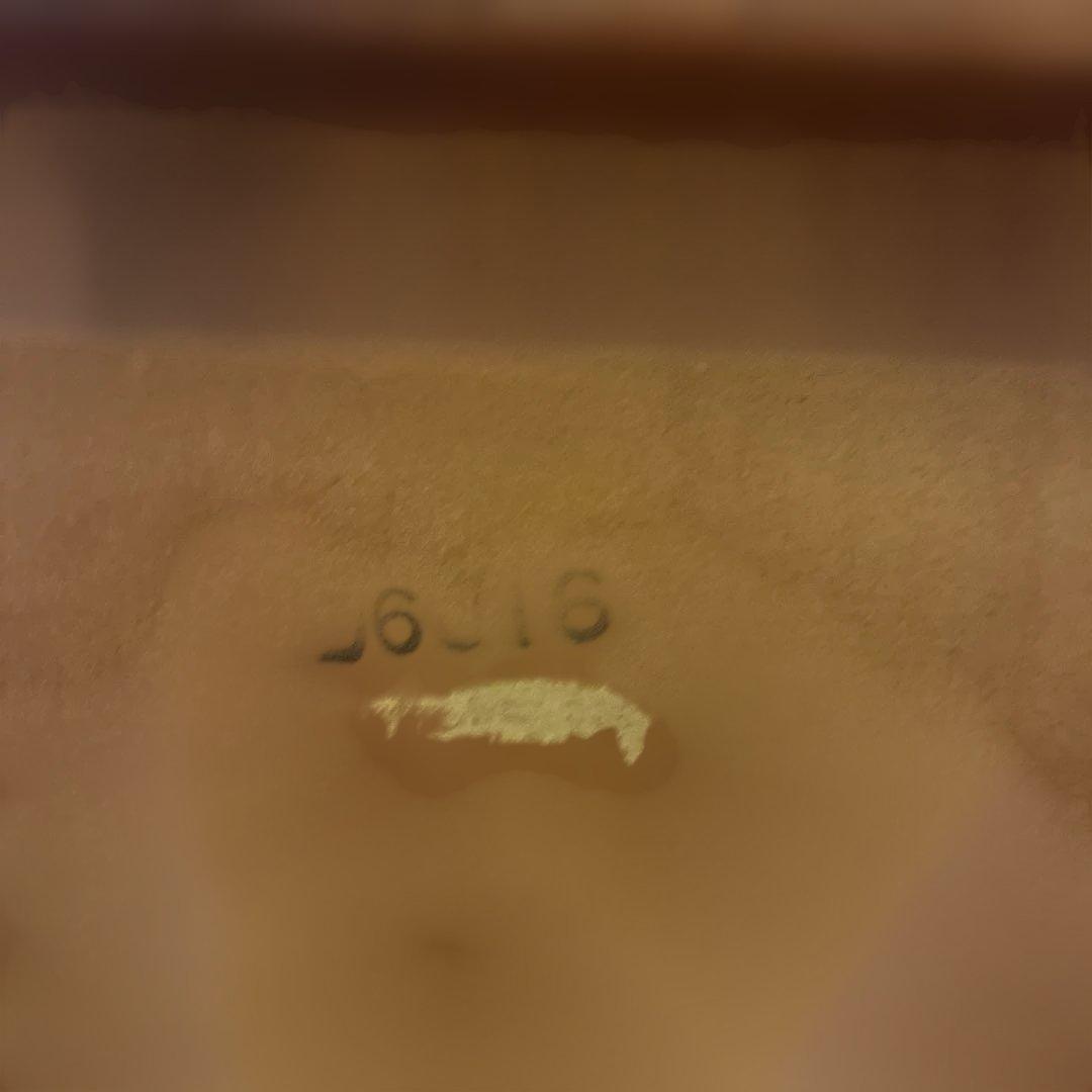 ダイニングテーブル　正方形　（カリモク風）