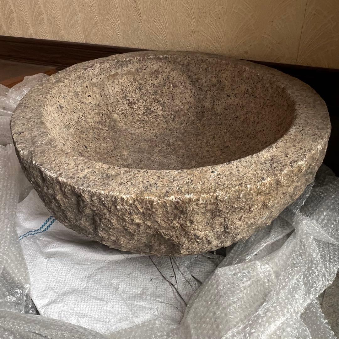 石臼　臼　餅臼　二升用　餅つき 御影石　花崗岩　鉢形　本格派　本格的
