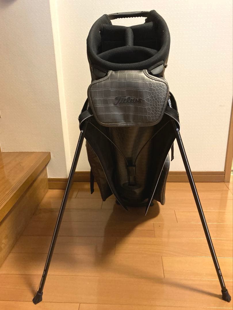 R*様 タイトリストキャディーバッグ メルセデスコラボ