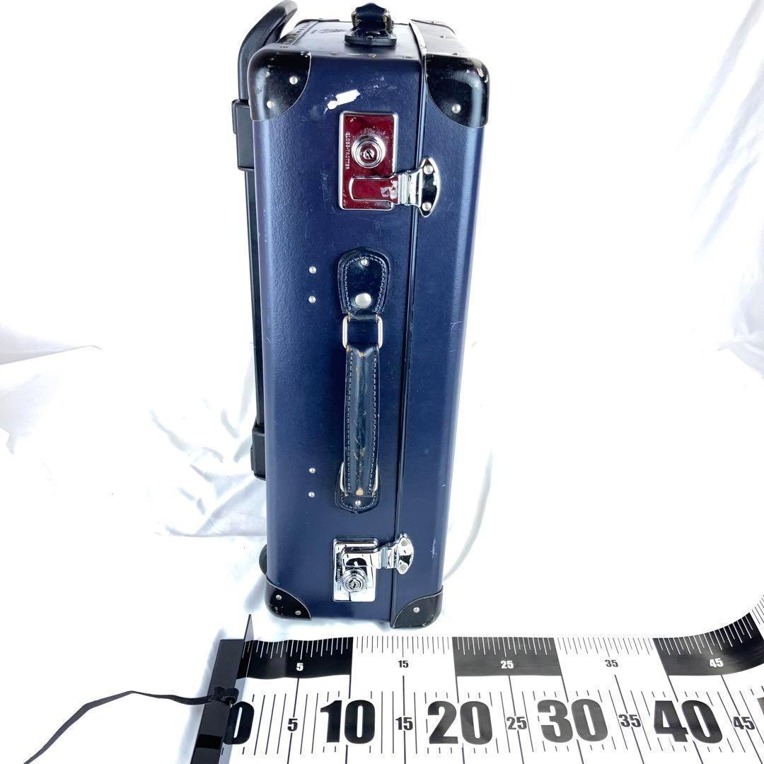 グローブトロッター スーツケース ネイビーGLOBE-TROTTER