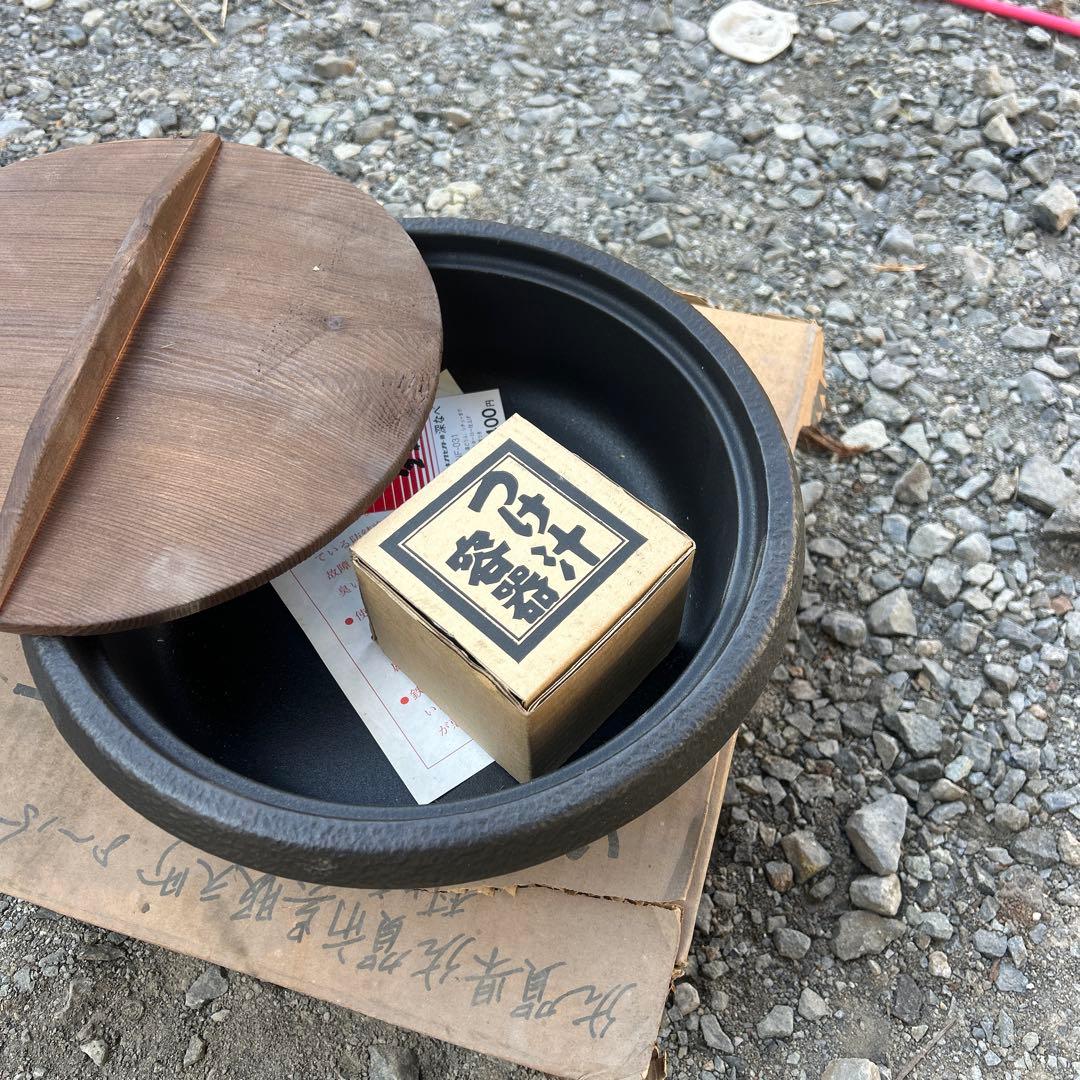 レトロ鍋！鉄なので見た目より重いです！