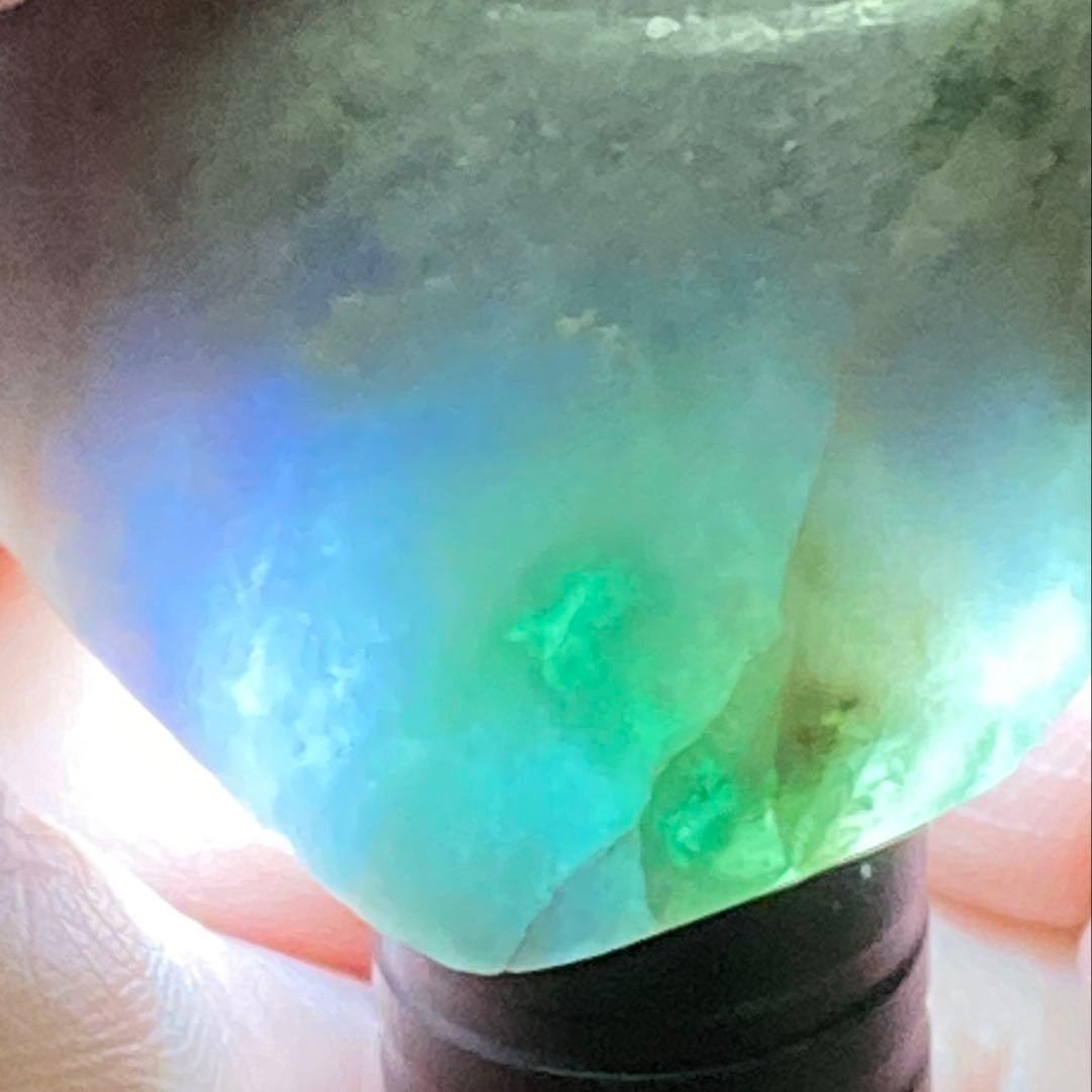 糸魚川翡翠（大きめ）１個