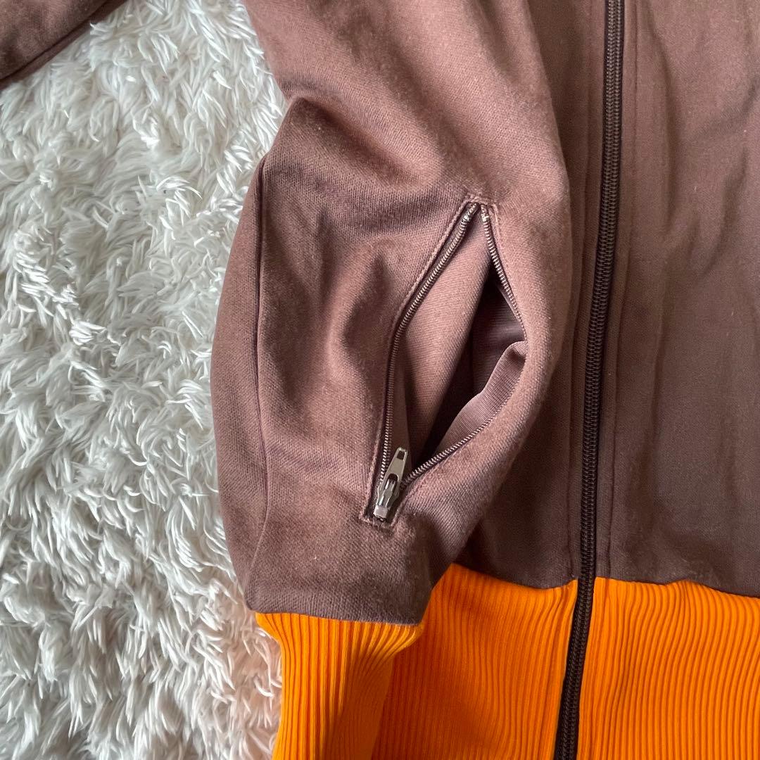 adidas 黒タグ トラックジャケット ブラウン×オレンジ 刺繍ロゴ 万国旗