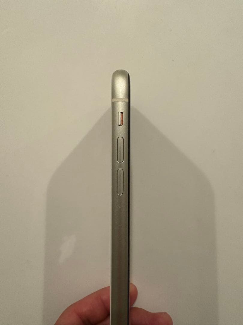 iPhone11 64GB ホワイト