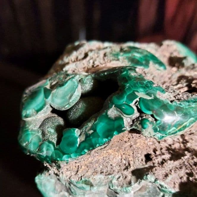 大きなマラカイト原石！ 1㌔超え 部分磨き 96