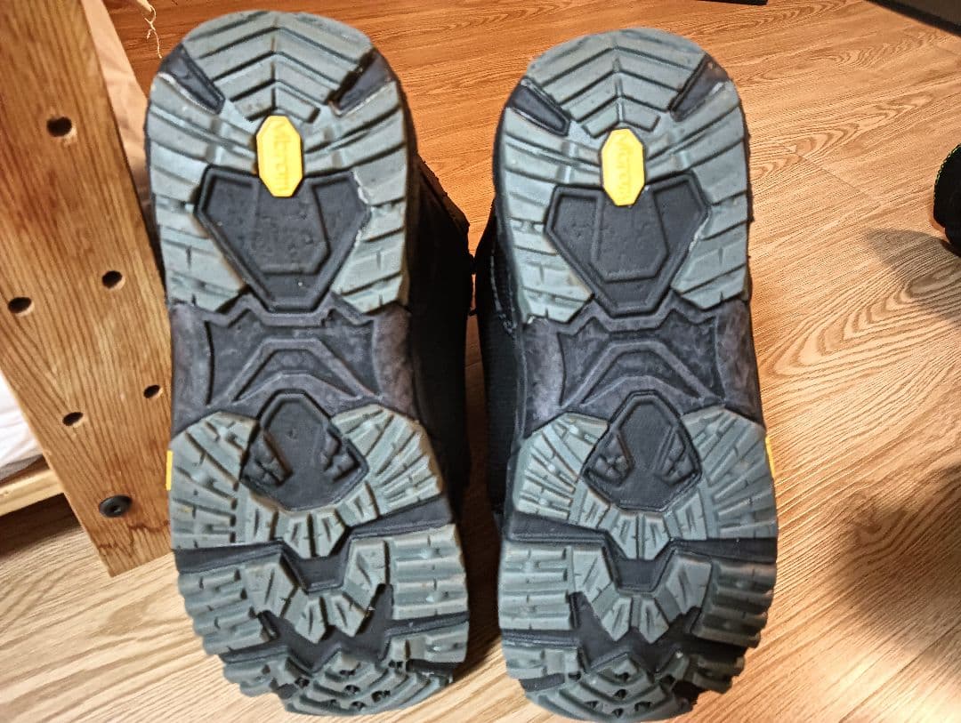 Burton tourist 9.5スプリットボード　used