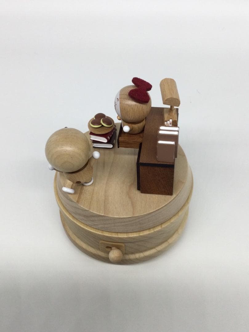 「絶版」　ドラえもん　木製オルゴール　（数量限定販売）