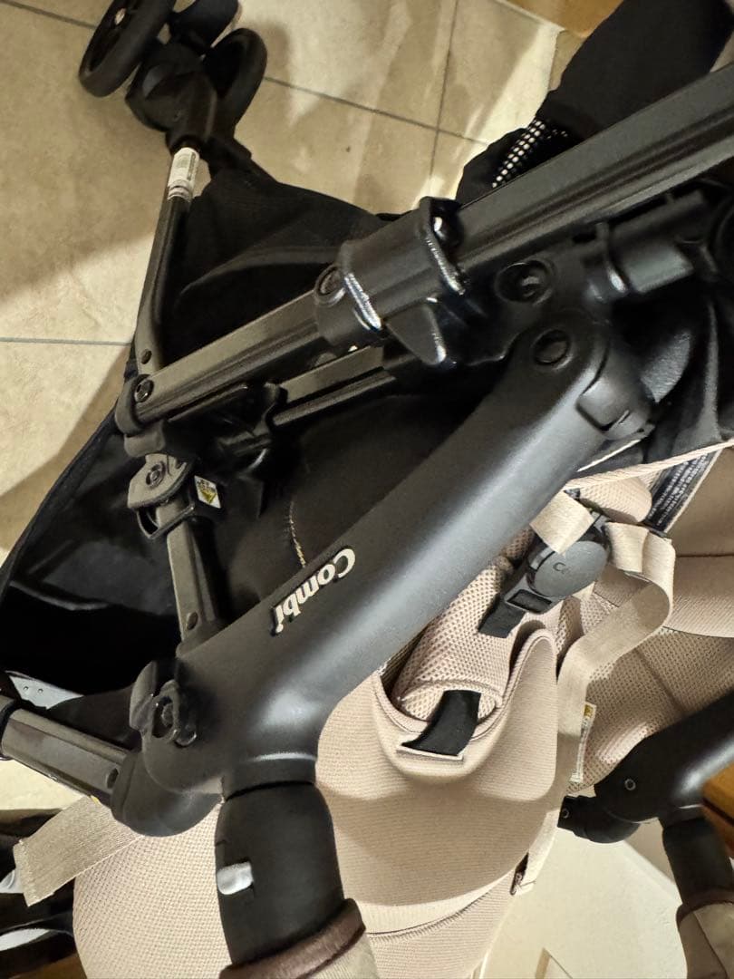 【美品！お値下げ要相談】コンビ★スゴカルプラス➕新品グリップカバー