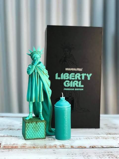 【レア】Mighty jaxx バンクシー リバティガール