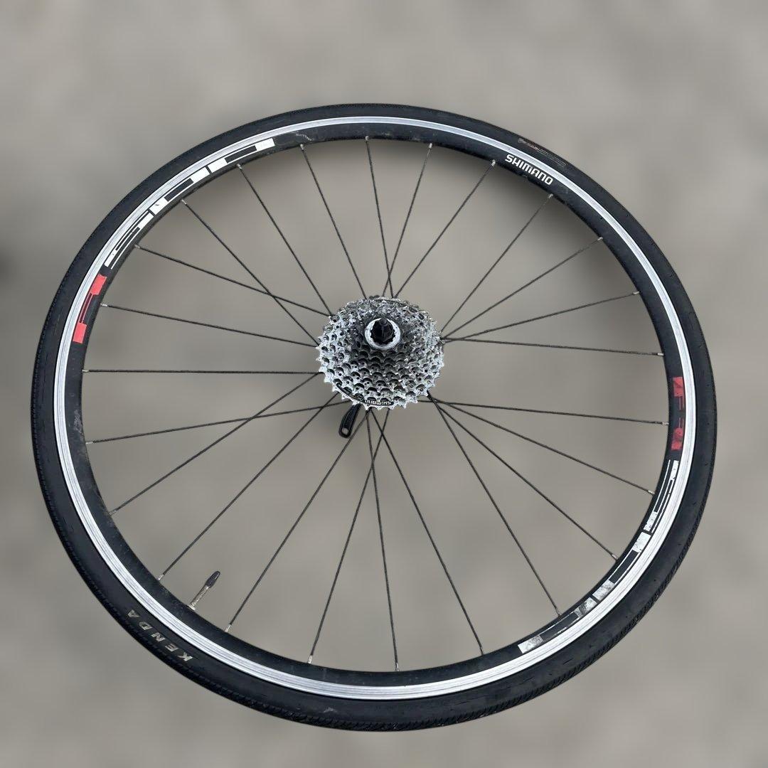 ま*様 シマノ自転車タイヤ