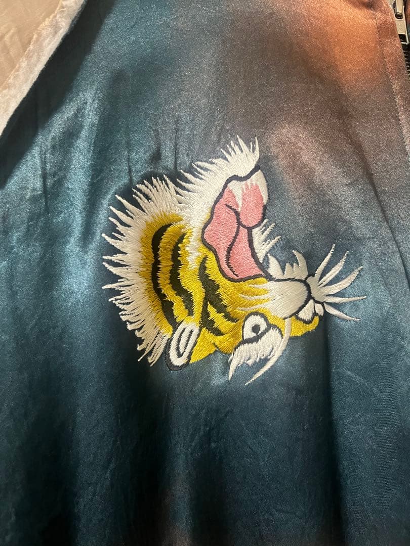 el conductorH UPSIDEDOWN TIGER スカジャン