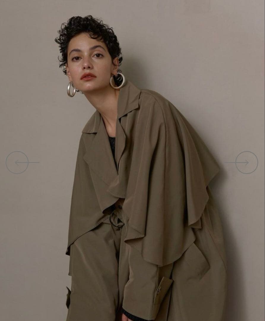 【h *】ミエリインヴァリアント　トレンチコート