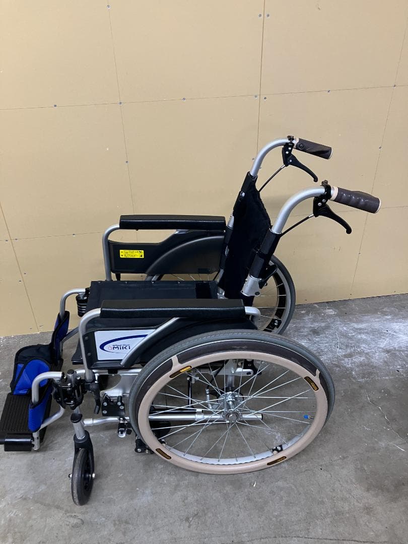 【直接取引歓迎 ：さいたま市】MIKI 自走用車椅子 SKT-400B#L16