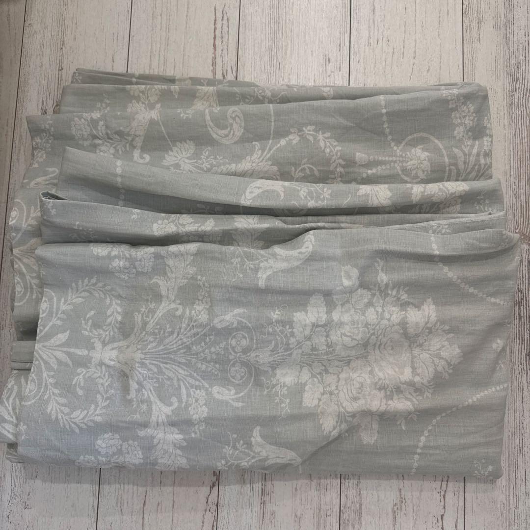 美品　ローラアシュレイ　二つ山　オーダーカーテン　ブルー