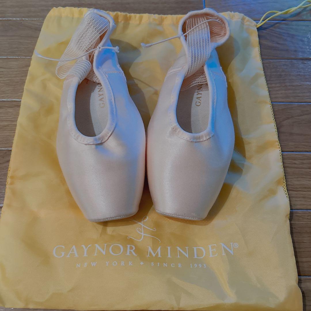ゲイナーミンデン GAYNOR MINDEN トゥシューズCL8.5M3XDH