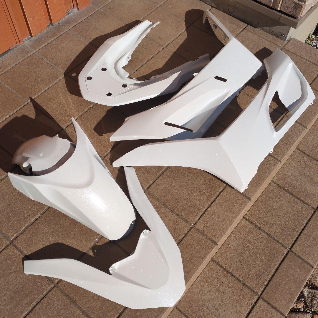 PCX KF47 JK05 パールジャスミンホワイトカウル ５点セット