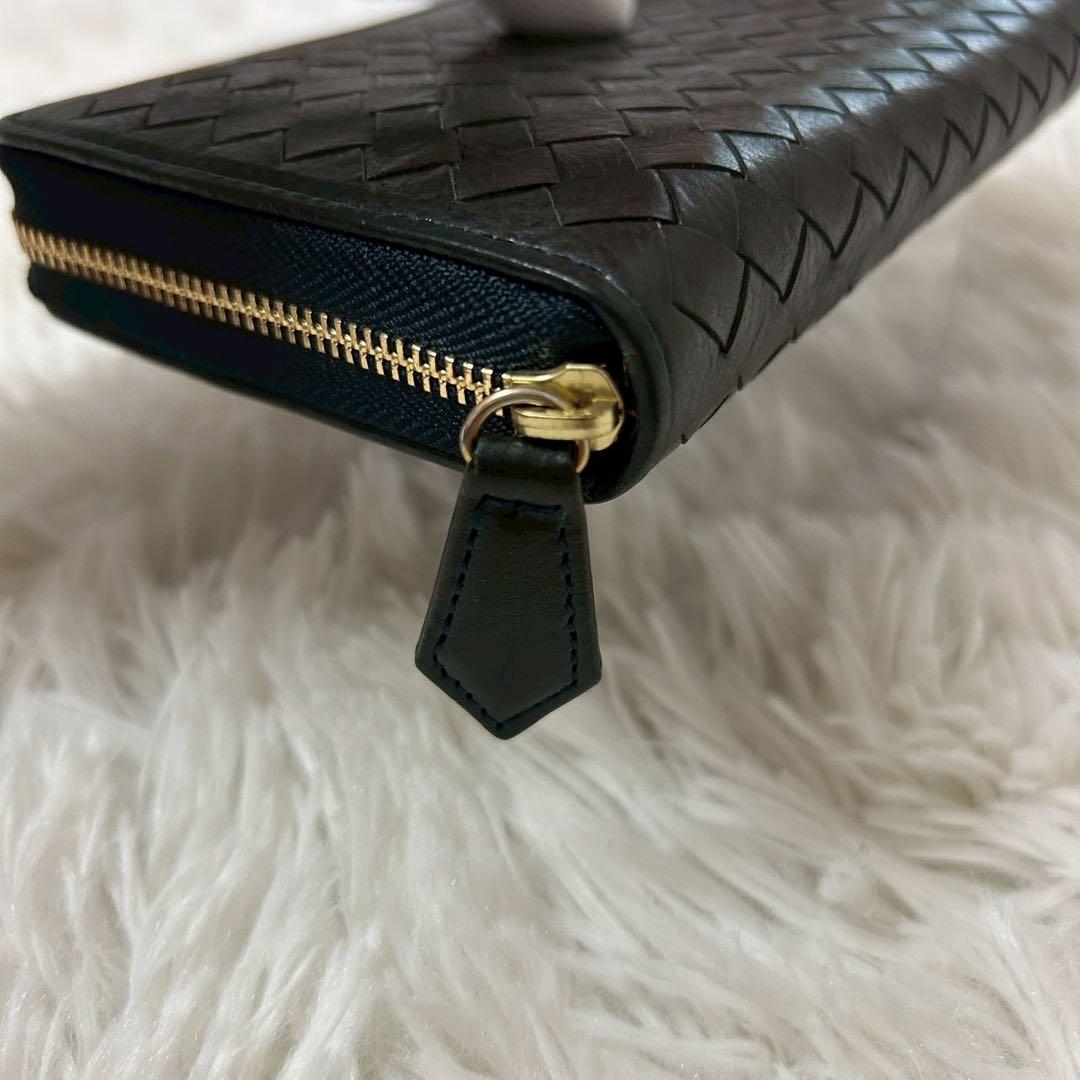 未使用級✨ココマイスター　イントレチャート　長財布　ラウンドファスナー　ブラック