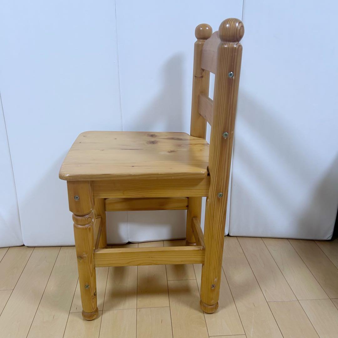 カントリーチェア　パイン材　無垢材　天然木　丸脚　ろくろ脚　北欧　英国