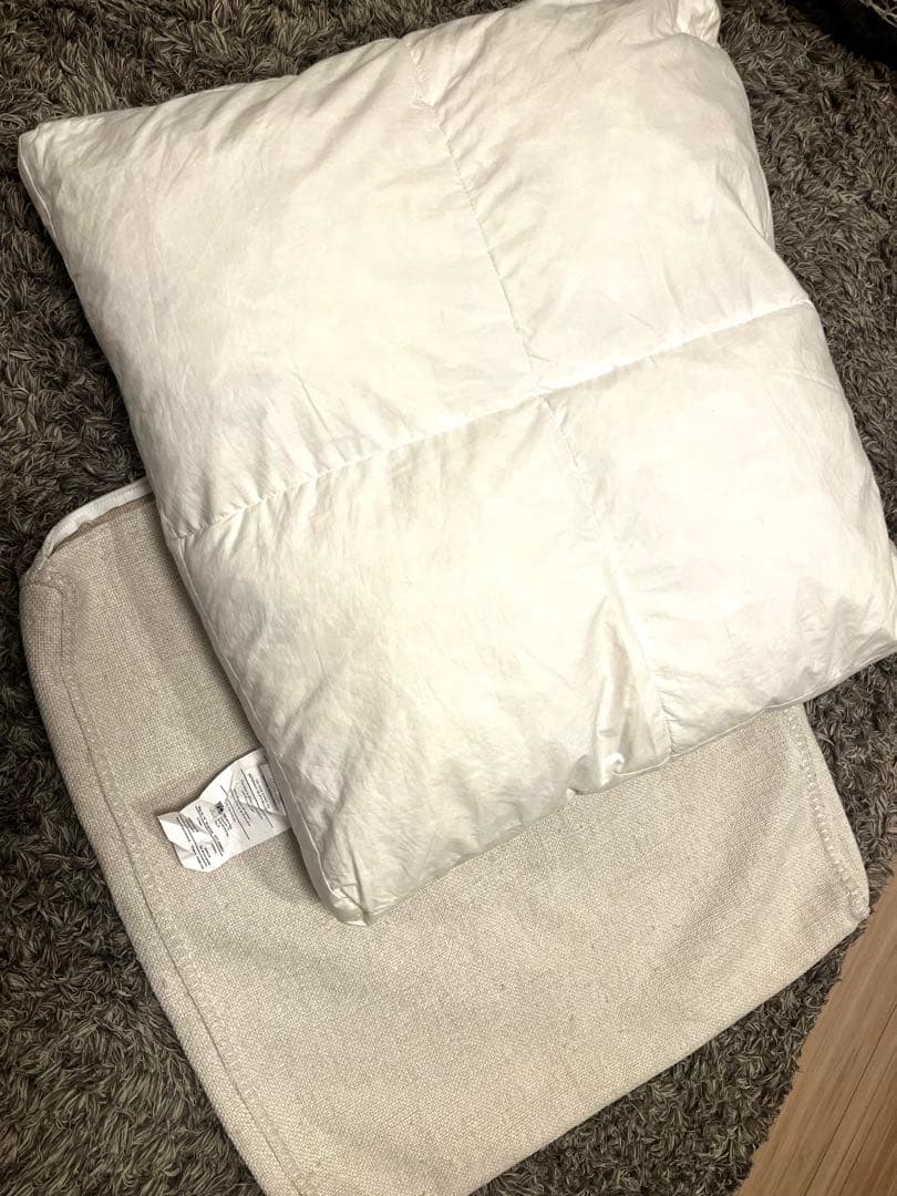 B&B Italia クッション　Charles チャールズ